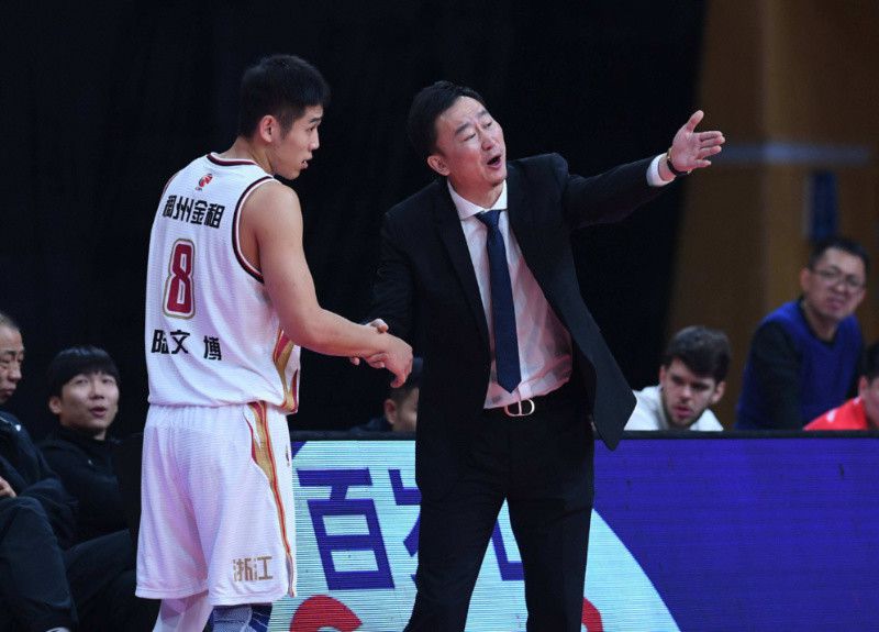 CBA 福建浔兴73-104青岛国信CBA 宁波町渥96-98北京控股CBA 江苏肯帝亚105-108天津先行者CBA 浙江东阳光药124-120上海久事事件切尔西2023年联赛输19场英超最多，五大联赛仅3队比蓝军输得多在英超第18轮比赛中，切尔西客场1-2不敌狼队。